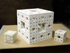 Mengerschwamm in 3. und 4. Iterationsstufe sowie ein Komplement<br>
